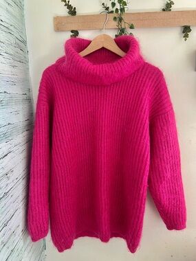 Vintage STUDIO Michele Stuart Mohair Sweater | Hot Pink | Oversized Cozy Knit